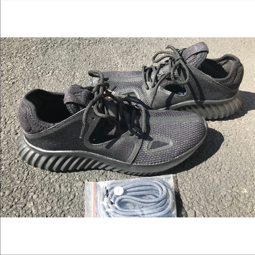 NWT Women’s Adidas run lux clima sneakers